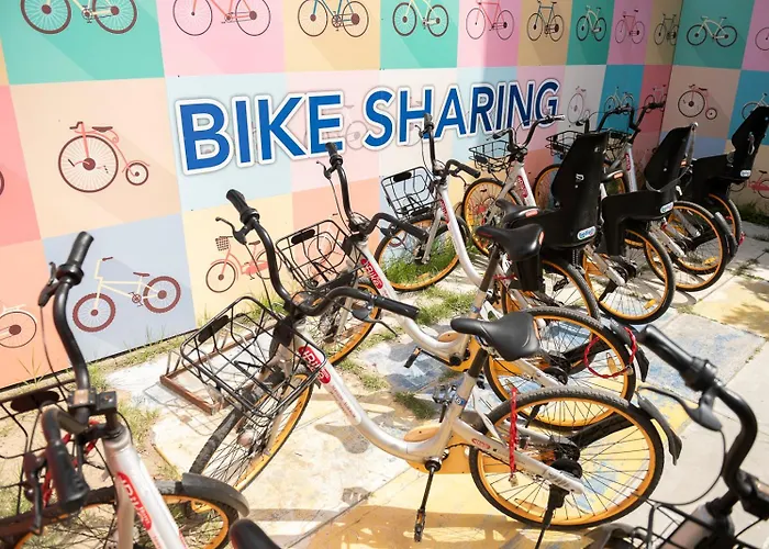 Bikini Tropicana Family 酒店