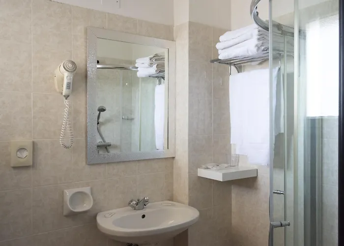 Bikini Tropicana Family 酒店 丽都迪萨维奥