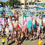 Hotel Bikini Tropicana Family