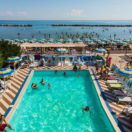 Ξενοδοχείο Bikini Tropicana Family Lido Di Savio