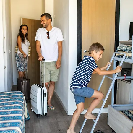 Bikini Tropicana Family 3*