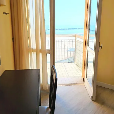 Bikini Tropicana Family 3*