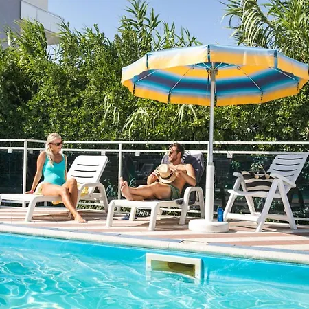 Bikini Tropicana Family