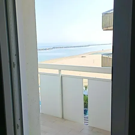 Bikini Tropicana Family Ξενοδοχείο 3*