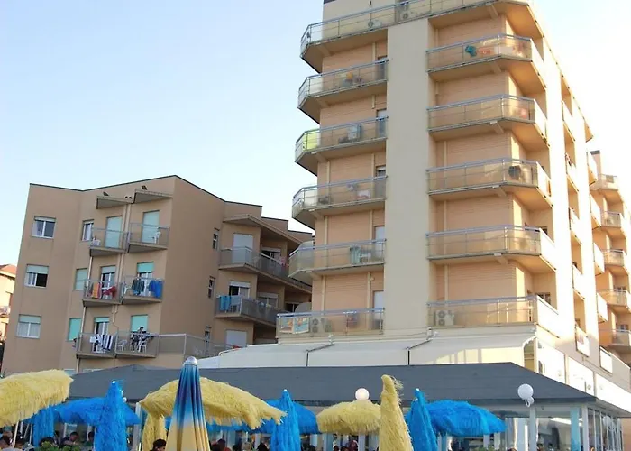 Bikini Tropicana Family Hotel 3*