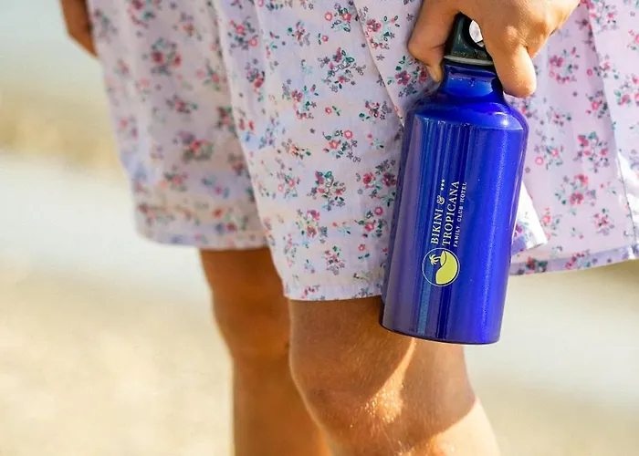 Bikini Tropicana Family 3*