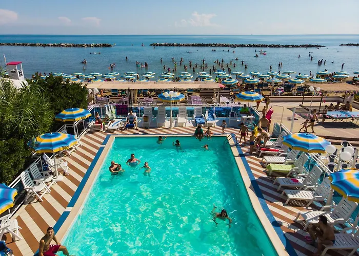 Hotel Bikini Tropicana Family Lido Di Savio