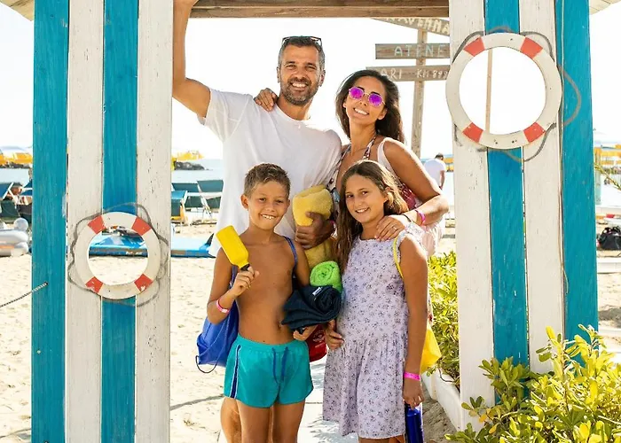 Bikini Tropicana Family ホテル リド・ディ・サヴィオ